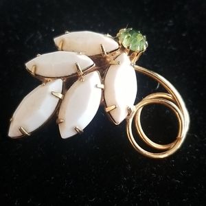 MILK GLASS Vintage White Ivory and Gold Brooch Pin
